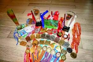 养杀人鬼的女人