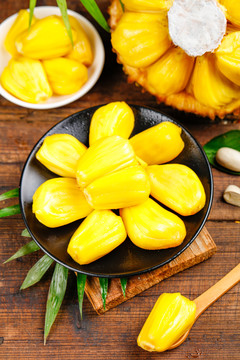 克莱拉与熊的秘密